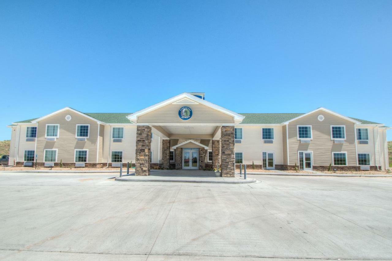 Hotel Cobblestone & -