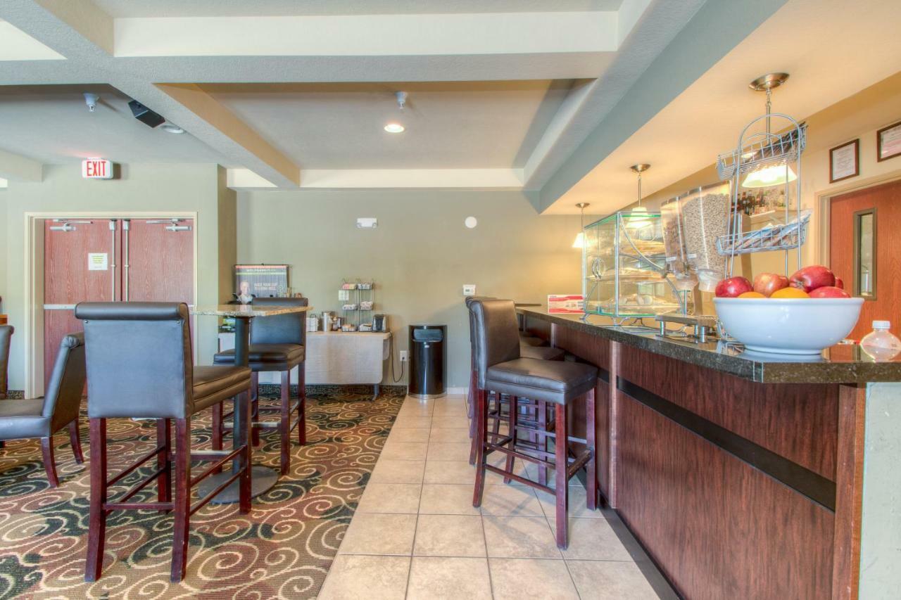 Cobblestone Inn&suites - Wray