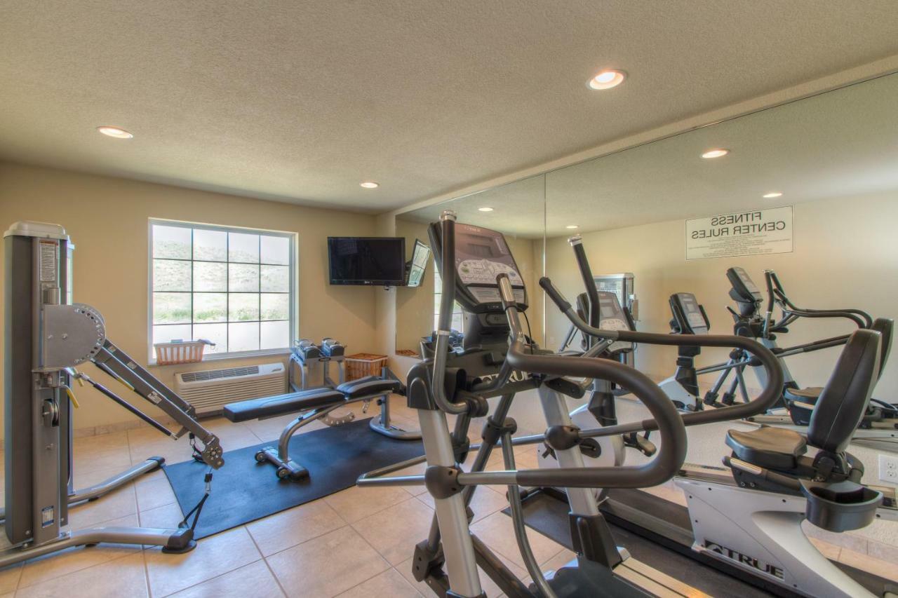 Hotel Cobblestone & -